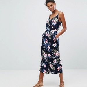 Hollister Culotte Jumpsuit - Navy Print (Size L)